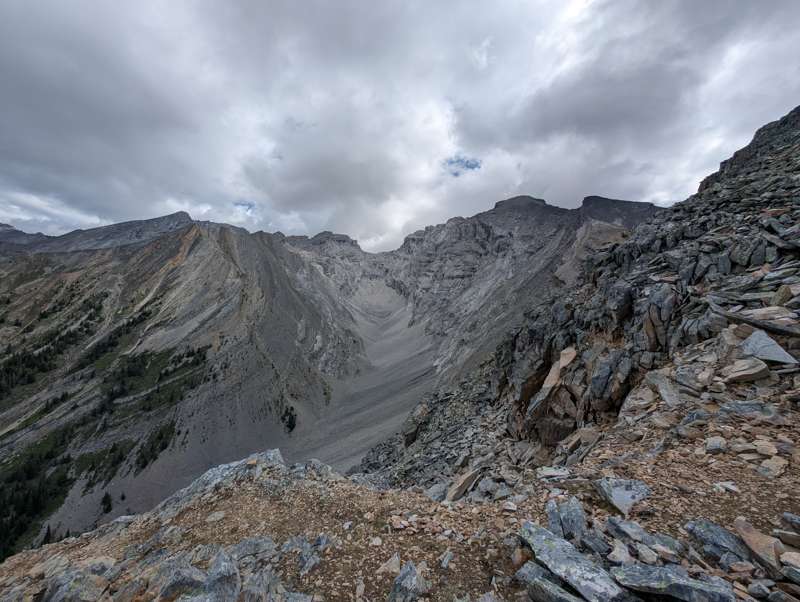 Cascade Amphitheatre as seen from the mountain's ridgeline