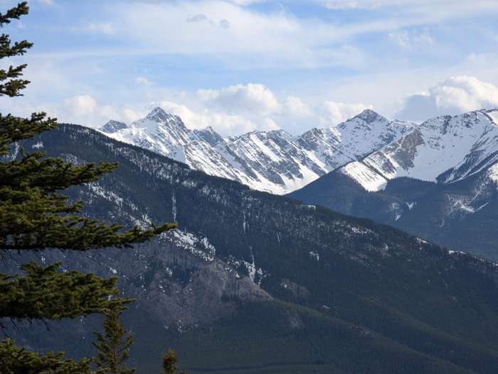 Sundance Peak seen from Stoney Lookout Mountain