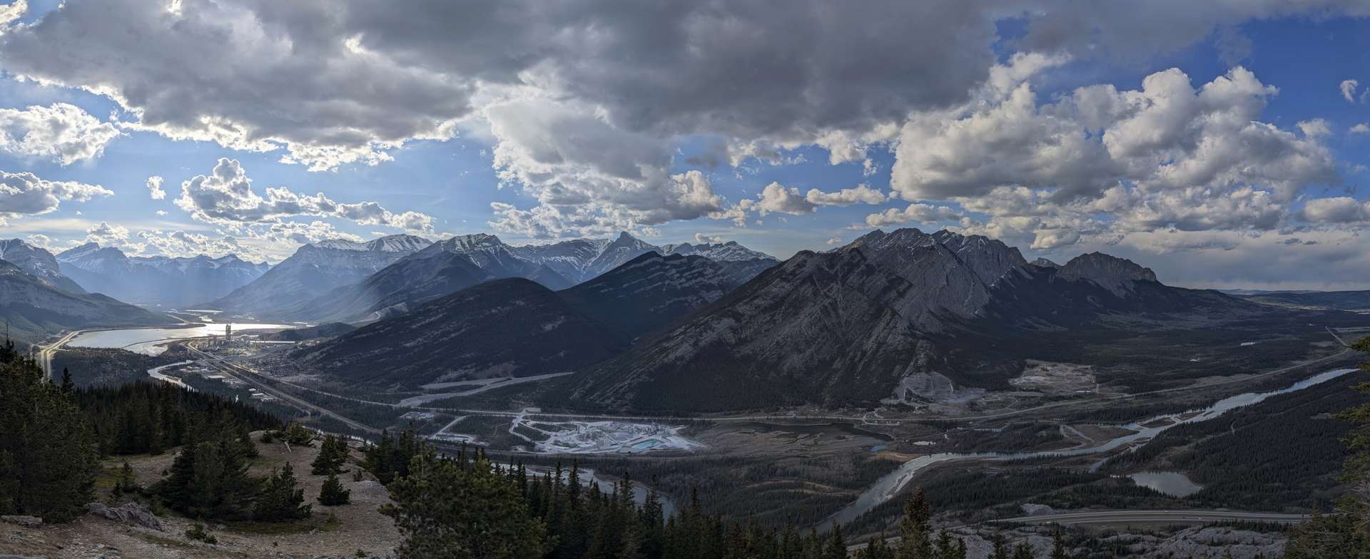 Panorama from the slopes of Engagement Peak